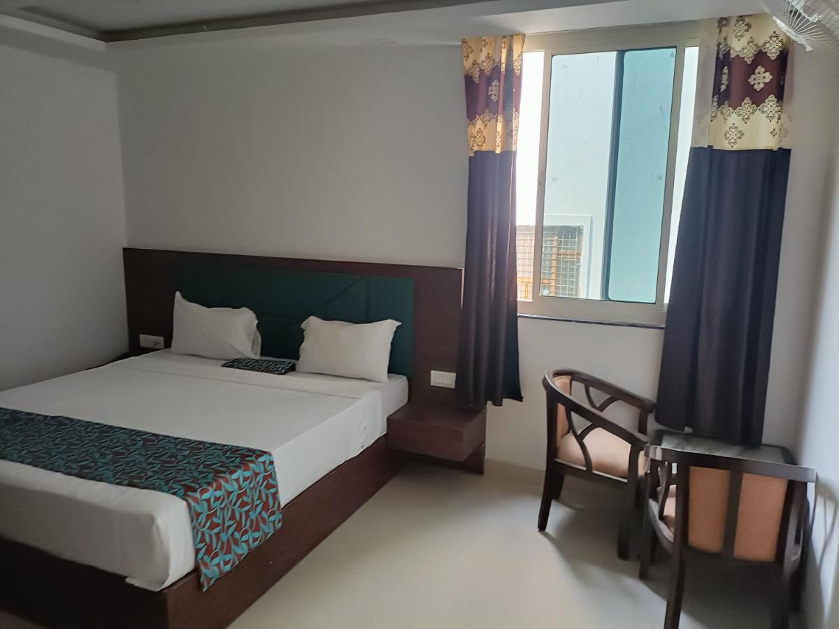 Hotel Tark Inn Near Igi Airport New Delhi