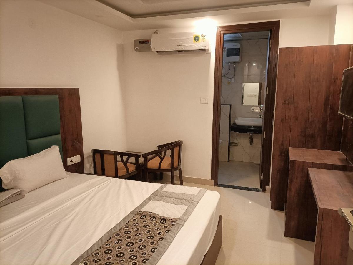 Hotel Tark Inn Near Igi Airport Guest house New Delhi